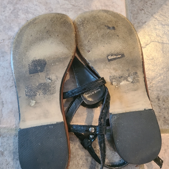Aldo womens 7.5 black strappy sandals - Picture 4 of 4